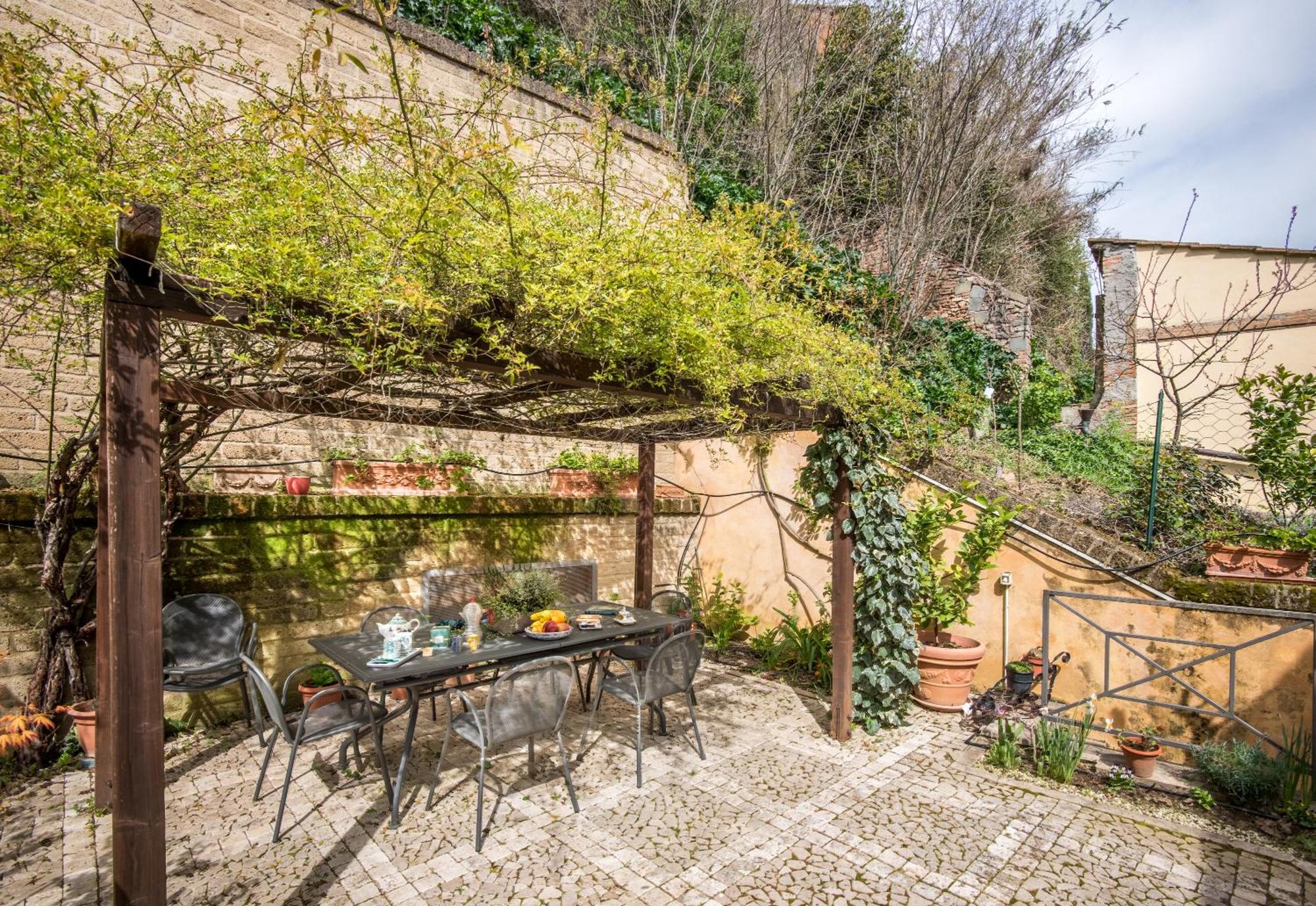 Secret Garden Siena Villa Exterior photo