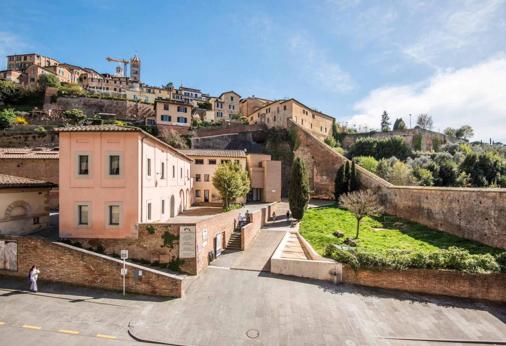 Secret Garden Siena Villa Exterior photo